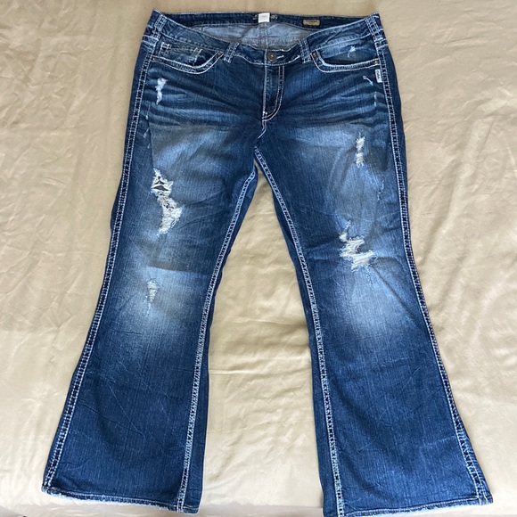 Silver Jeans Frances flare - Picture 1 of 3
